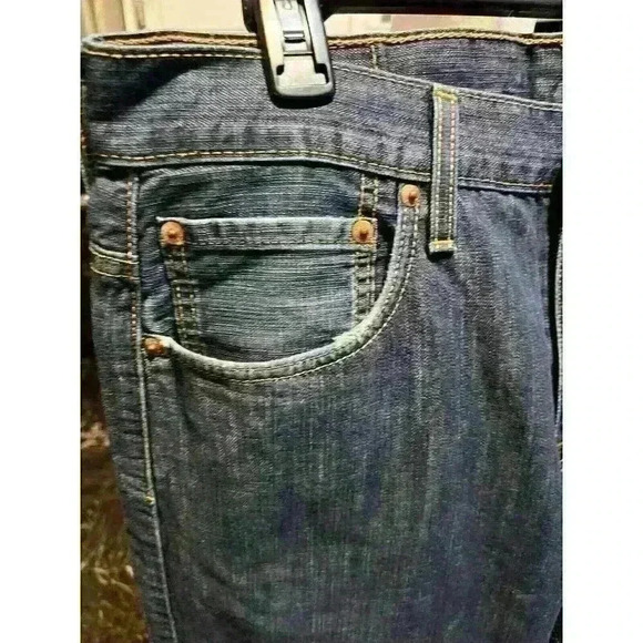 Levi Strauss & Co. 569 Men's 32 x 32 Jeans Blue Denim with Distressed Pockets - Picture 3 of 6